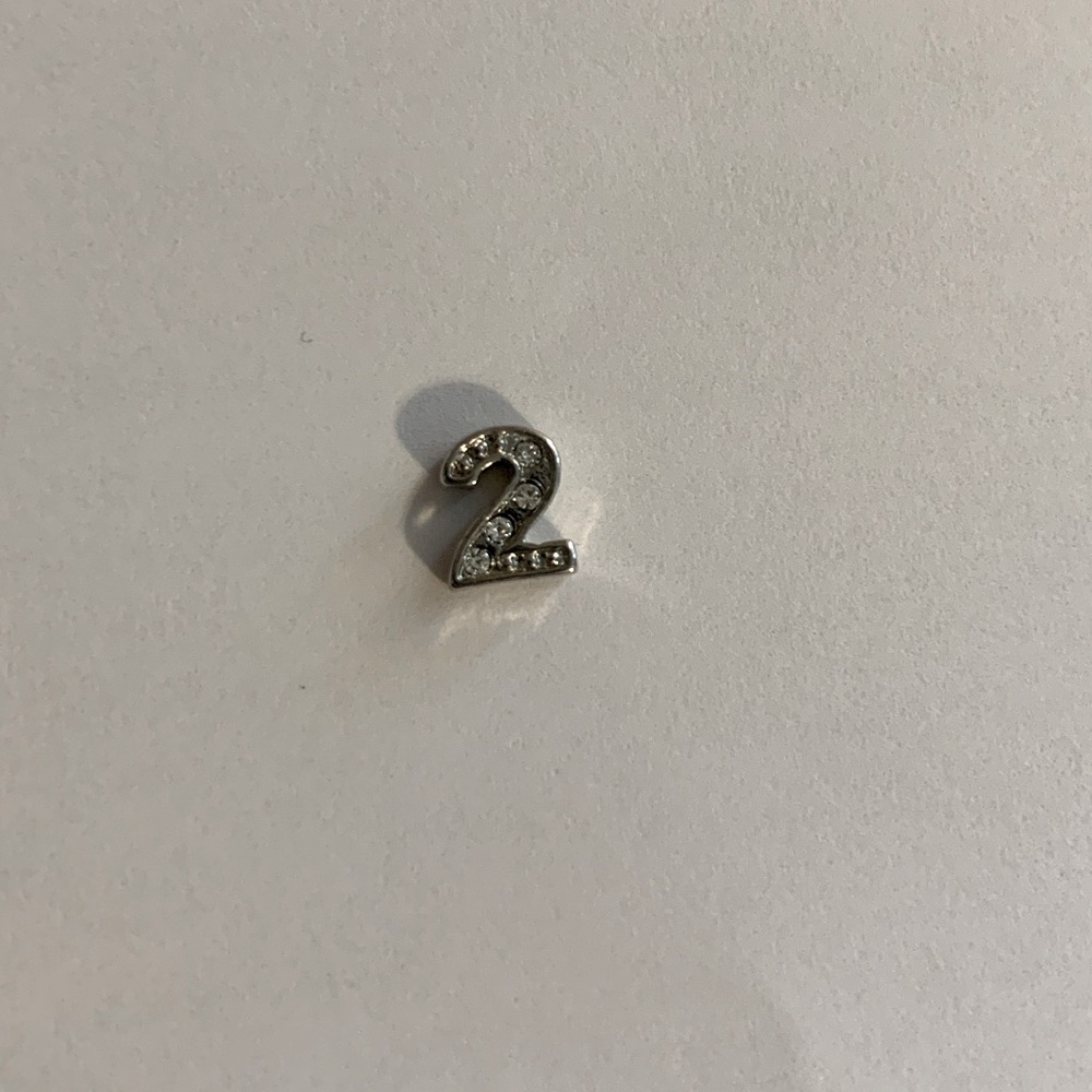 ORIGAMI OWL “2” Charm